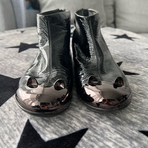 GEOX booties, SIZE 8 - Picture 1 of 6